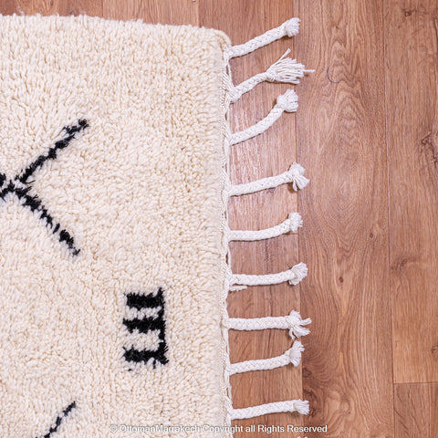 Classic Berber Diamond Rug in Black & White Classic Berber Diamond Rug in Black & White