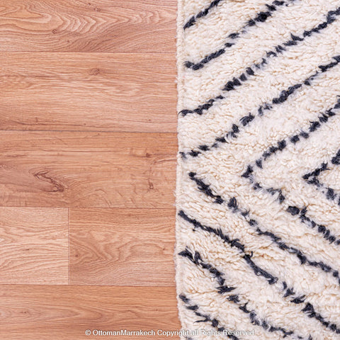 White Berber Rug with Bold Black Diamond Pattern White Berber Rug with Bold Black Diamond Pattern