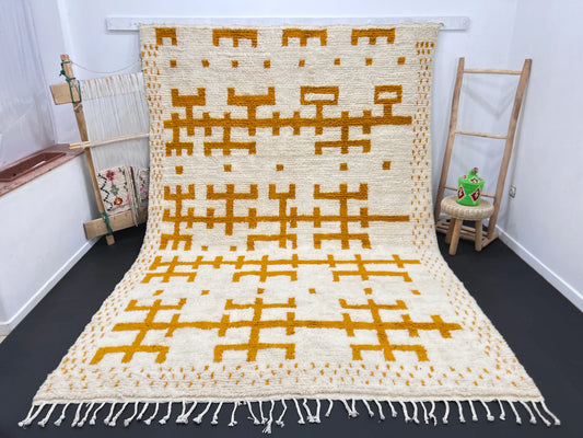 White Berber Rug with Geometric Saffron-Hued Patterns