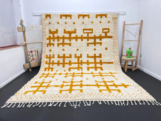 White Berber Rug with Geometric Saffron-Hued Patterns