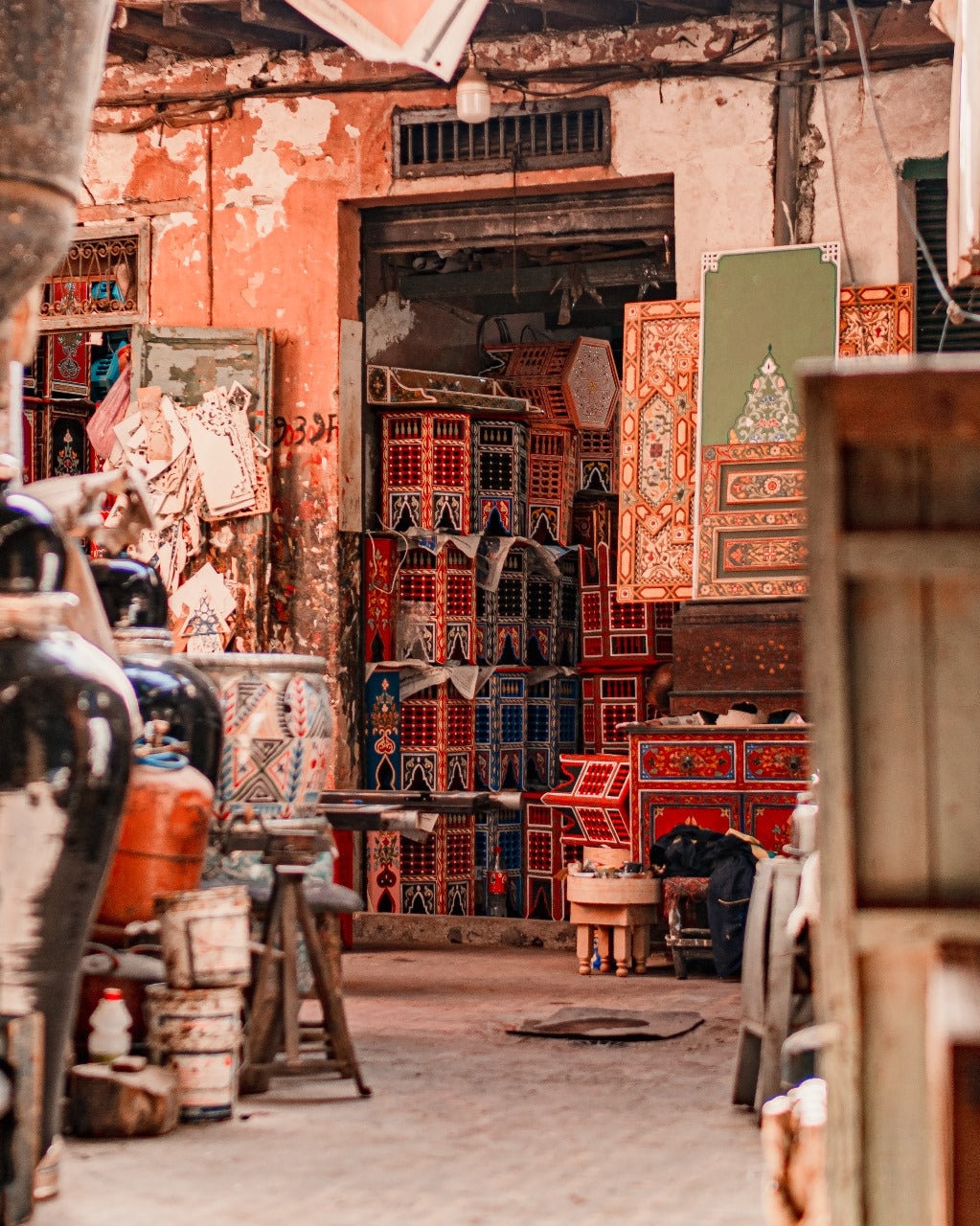 Ottoman Marrakech: A Timeless Tapestry of Tradition and Craftsmanship