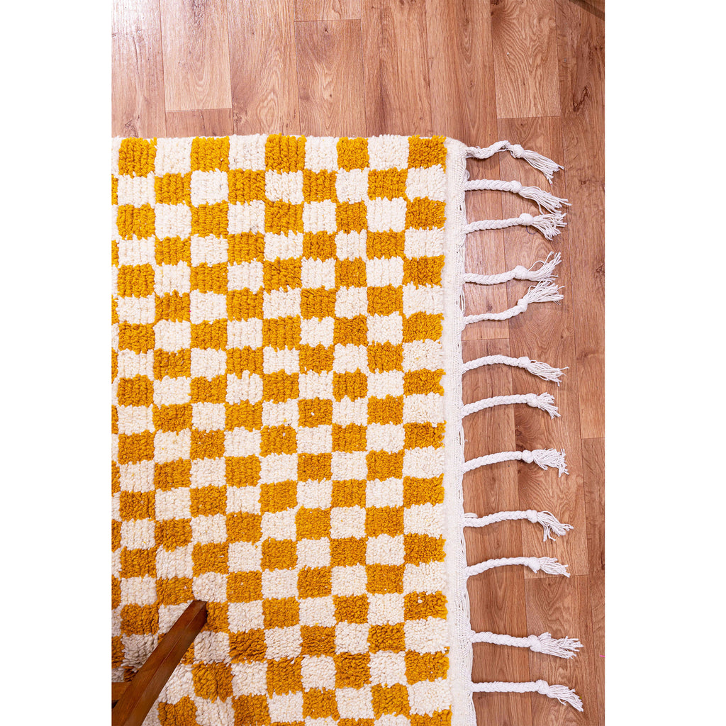 Golden Checkered Moroccan Wool Rug – Handwoven Geometric Design