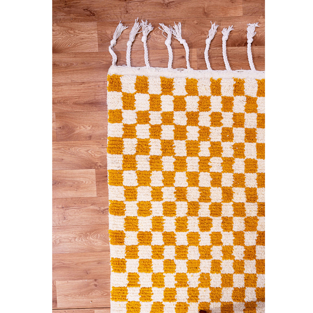 Golden Checkered Moroccan Wool Rug – Handwoven Geometric Design