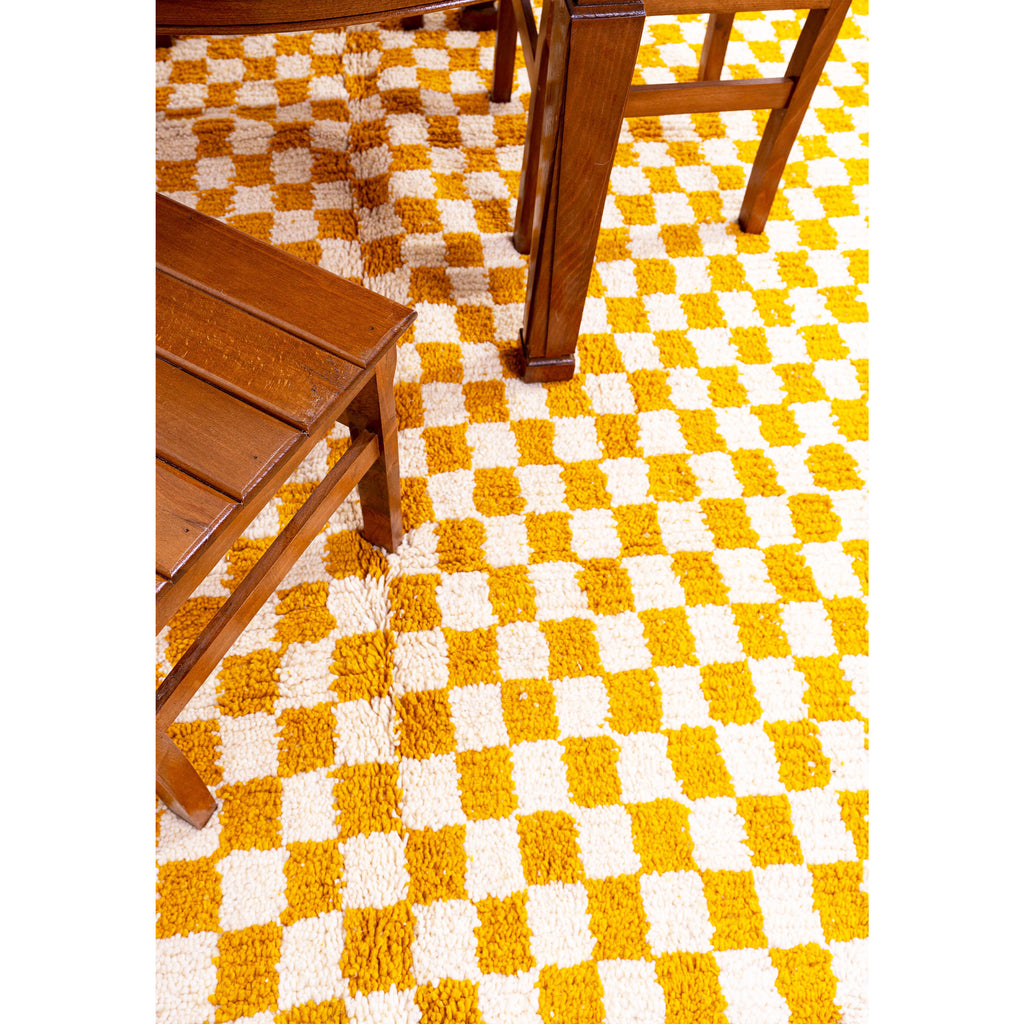 Golden Checkered Moroccan Wool Rug – Handwoven Geometric Design