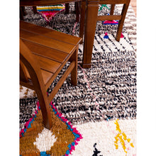 Load image into Gallery viewer, Multicolored Moroccan Wool Rug with Geometric Diamond Patterns