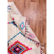 Load image into Gallery viewer, White Moroccan Beni Ourain Wool Rug with Colorful Diamond and Geometric Patterns