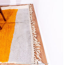 Load image into Gallery viewer, Vibrant Sunset Moroccan Wool Rug with Abstract Color Block Design