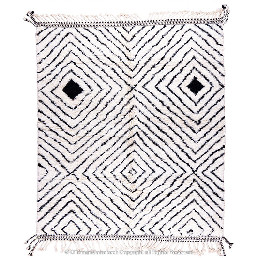 Beni Ourain Moroccan Wool Rug – Black and White Mandala Diamond Pattern