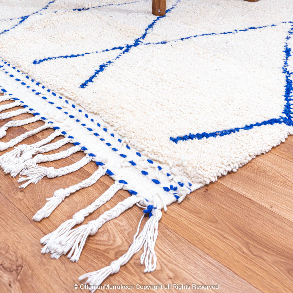 White Beni Ourain Moroccan Wool Rug with Blue Diamond Lattice Pattern