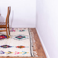 Load image into Gallery viewer, White Moroccan Wool Rug with Colorful Checkered Diamond and Plant Motifs