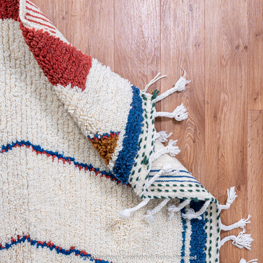 Modern Moroccan Runner Rug: Chic Accent for Hallways and Entryways