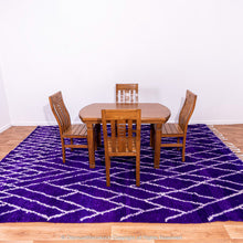 Load image into Gallery viewer, Moroccan Fringe Rug: Artisanal Detailing for Modern Elegance