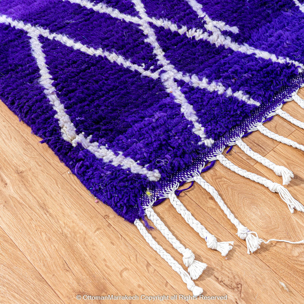 Moroccan Fringe Rug: Artisanal Detailing for Modern Elegance