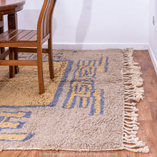 Load image into Gallery viewer, Moroccan Heritage Wings Rug – Cameo and Silk Tones for Stylish Interiors