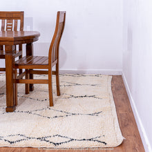 Load image into Gallery viewer, Contemporary Moroccan Rug: Bold and Bright for Today&#39;s Home