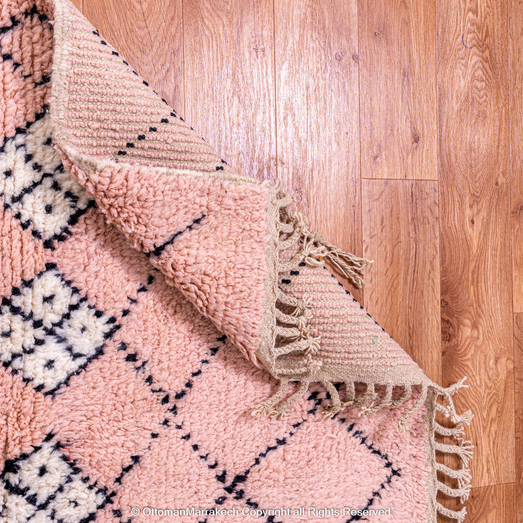 Trendy Moroccan Rug: Fashion-Forward Patterns and Hues