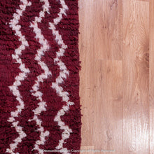 Load image into Gallery viewer, Deep Burgundy Berber Rug with White Geometric Waves