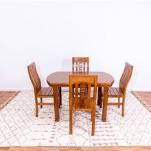 Load image into Gallery viewer, Soft White Berber Rug with Subtle Geometric Patterns