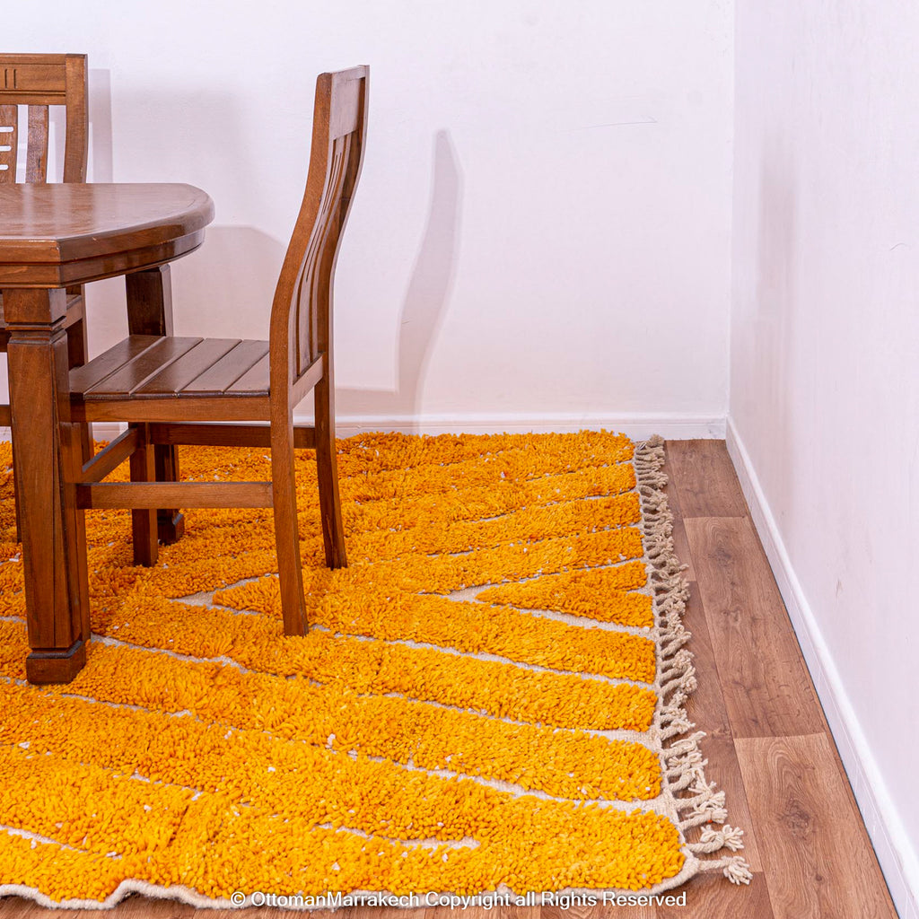 Modern Moroccan Orange Sunset Wool Rug: Soft Texture and Sophisticated Style