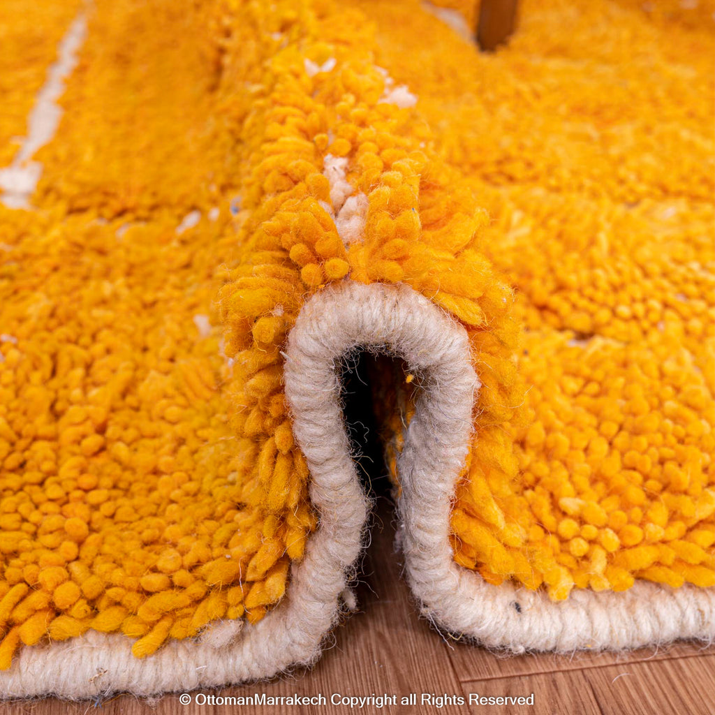 Modern Moroccan Orange Sunset Wool Rug: Soft Texture and Sophisticated Style