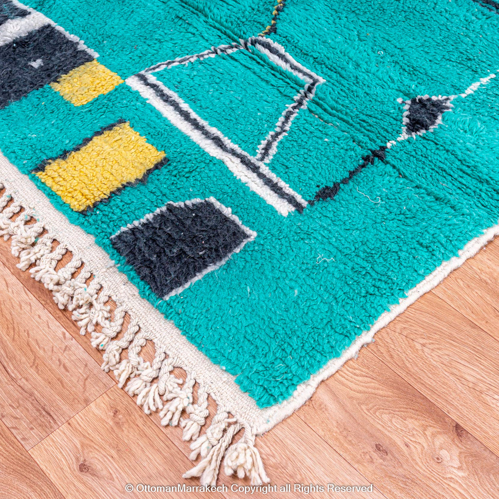 Moroccan Beni Ourain Rug: Luxurious Warmth for Modern Spaces