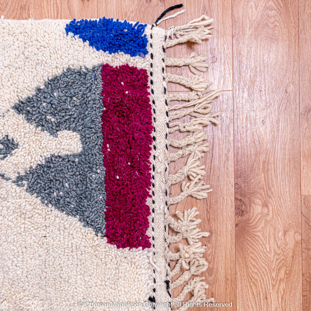 Moroccan Fringe Rug: Boho Chic with Modern Appeal