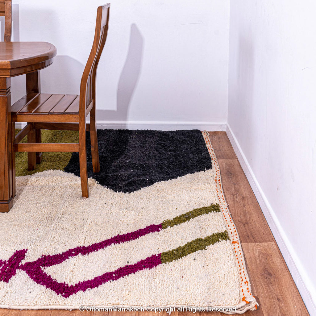 Moroccan Fringe Rug: Boho Chic with Modern Appeal