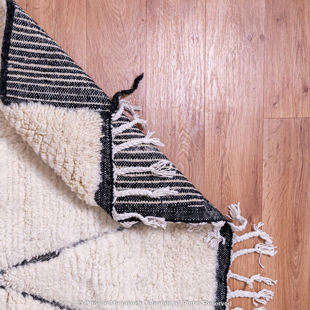 Moroccan Trellis Rug: Classic Design with a Modern Twist