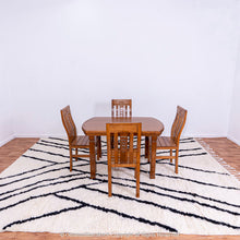 Load image into Gallery viewer, Moroccan Jute Rug: Natural Beauty and Eco-Friendly Design