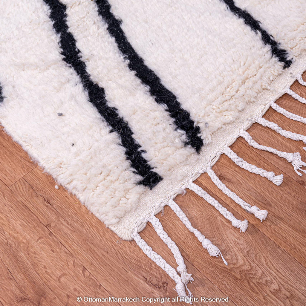 Moroccan Jute Rug: Natural Beauty and Eco-Friendly Design