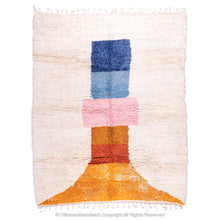 Load image into Gallery viewer, Moroccan Kilim Rug: Bohemian Vibes and Artisanal Craftsmanship