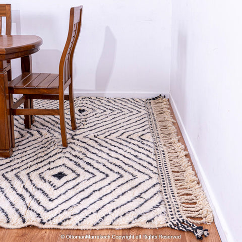 White Berber Rug with Bold Black Diamond Pattern