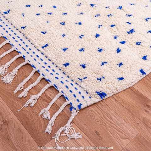 White Natural Wool Rug with Blue Dots and Embroidered Margins