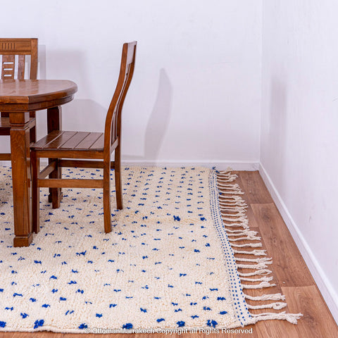 White Natural Wool Rug with Blue Dots and Embroidered Margins