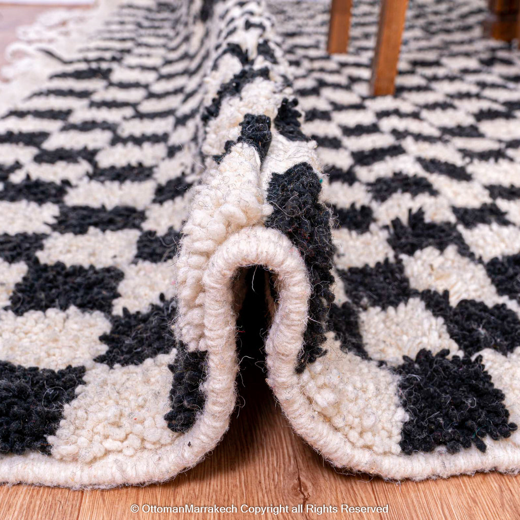 Moroccan Black and White Rug: Timeless Contrast and Sophistication