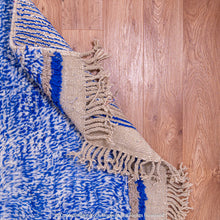 Load image into Gallery viewer, Moroccan Tribal Rug: Ethnic Charm for Today&#39;s Homes