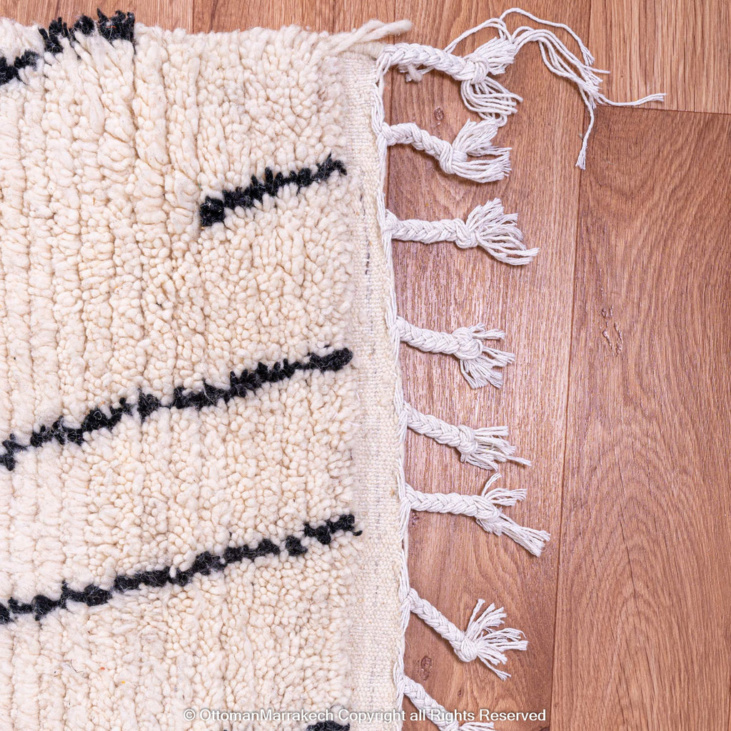 Moroccan Shag Rug: Cozy Comfort with Timeless Appeal