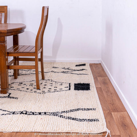 Authentic Moroccan Berber Rug with Black Diamond Accents