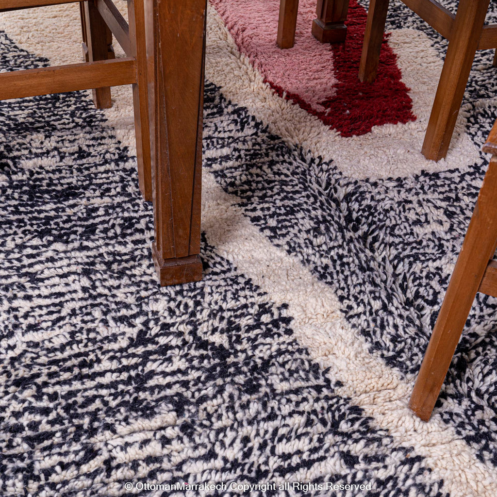 Moroccan Beni Ourain Rug: Luxurious Texture for Chic Interiors