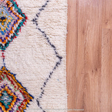 Load image into Gallery viewer, Moroccan Design Rug in Fresh, Contemporary Hues