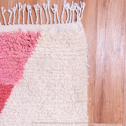 Vibrant Hourglass-Inspired Moroccan Wool Rug