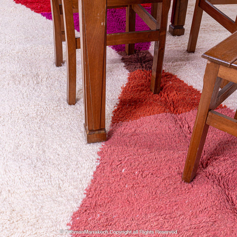 Vibrant Hourglass-Inspired Moroccan Wool Rug