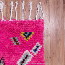 Load image into Gallery viewer, Pink Berber Moroccan Wool Rug with Bold Diamond and Chevron Patterns