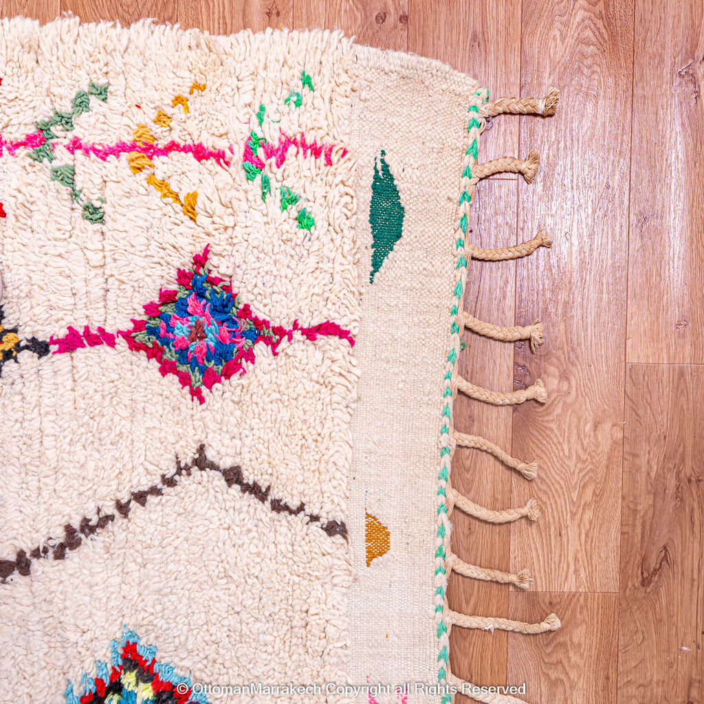 Handcrafted Moroccan Rug: Artisanal Beauty for Any Space