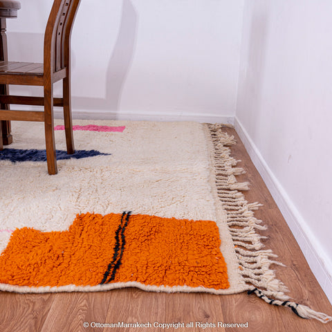 Moroccan White Prism Rug: Antique Appeal for Today's Home