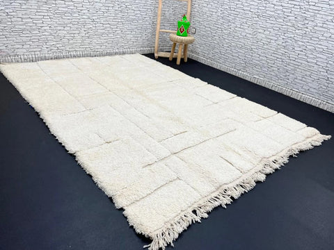 Moroccan Whisper Cloud Patterned Rug: Exotic Designs and Cultural Significance