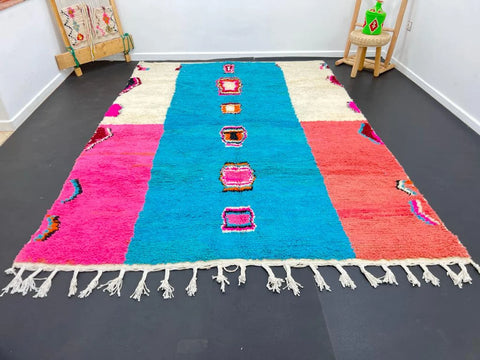 Atlas Harmony – Multicolored Moroccan Wool Rug with Geometric Patterns