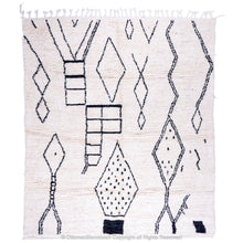 Load image into Gallery viewer, Moroccan Shag Rug: Cozy Comfort with Timeless Appeal