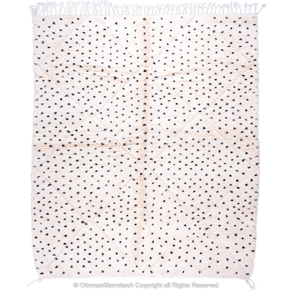 Moroccan Polka Dot Withe Rug: Withe Patterned Rug With Black Dots